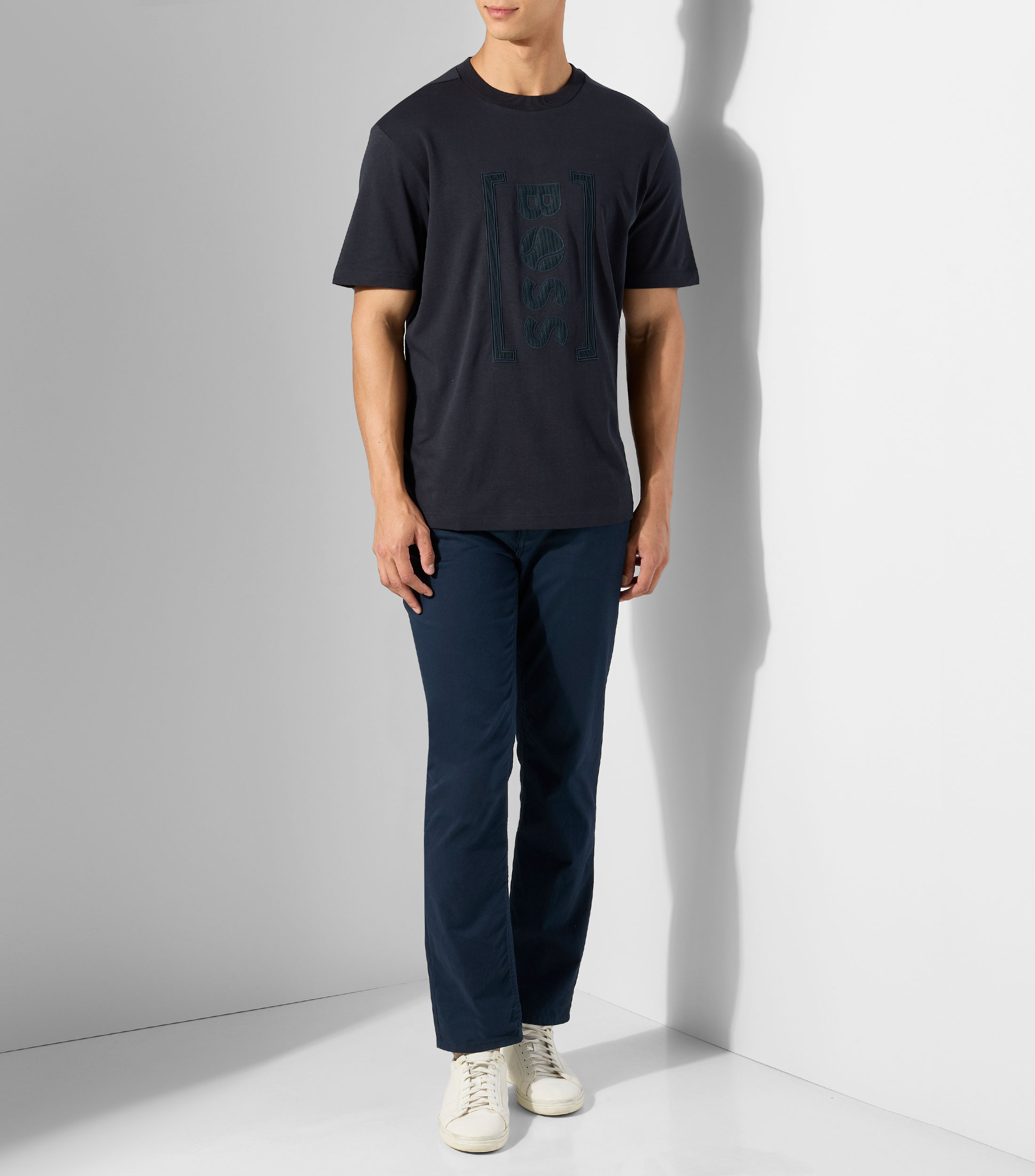 Playera de cuello redondo con manga corta estampada Hombre